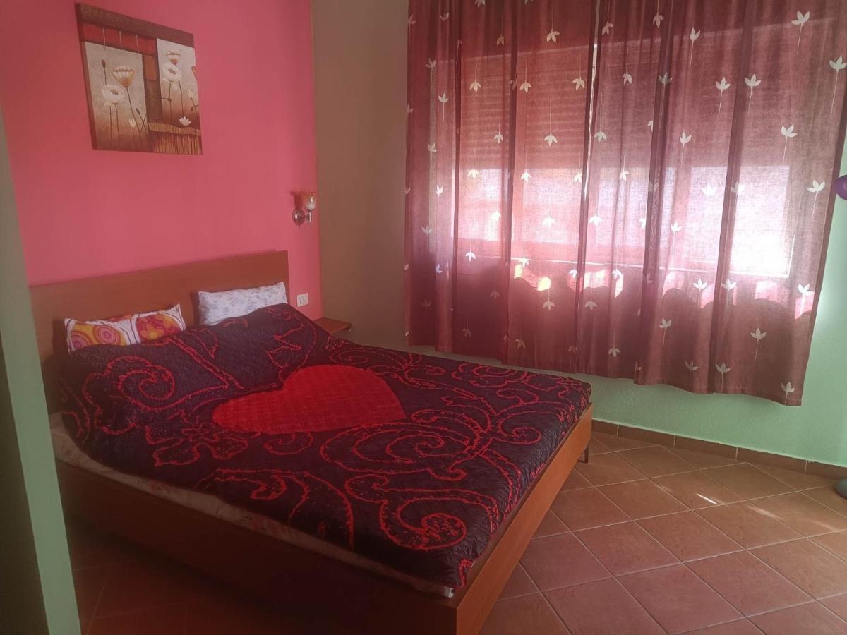 Aldom Apartments دراس المظهر الخارجي الصورة
