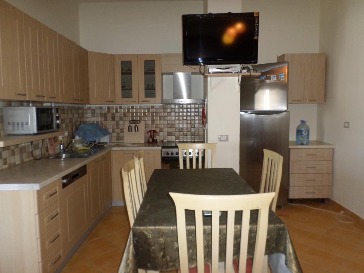 Aldom Apartments دراس المظهر الخارجي الصورة